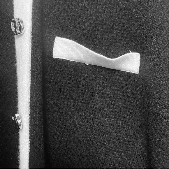 NWOT  Love Scarlett Black & Gold Tone Buttons down front sweater Dress Sz L/G - Picture 6 of 14